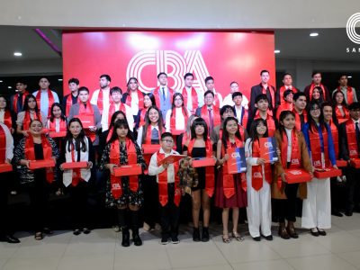 CBA Santa Cruz celebra su primera graduación del 2025 con más de 50 nuevos egresados del programa de inglés
