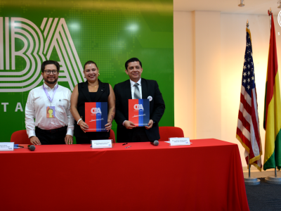 CBA Santa Cruz y ETS sellan alianza estratégica para fortalecer la certificación internacional TOEFL iBT en Bolivia
